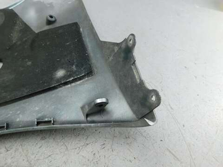 Пластик боковой правый Honda VFR800 2002-2013 64311-MCWA-D0000 031749