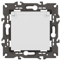 Розетка ЭРА Elegance 14-2103-01М 2P+E Schuko со шторками с крышкой, 16А-250В, белый матовый