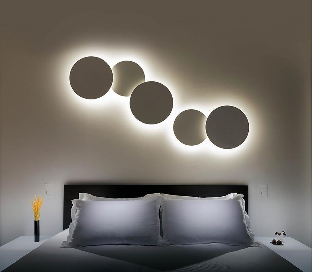 Wall design lamp Puck by Vibia (3 lampshade )