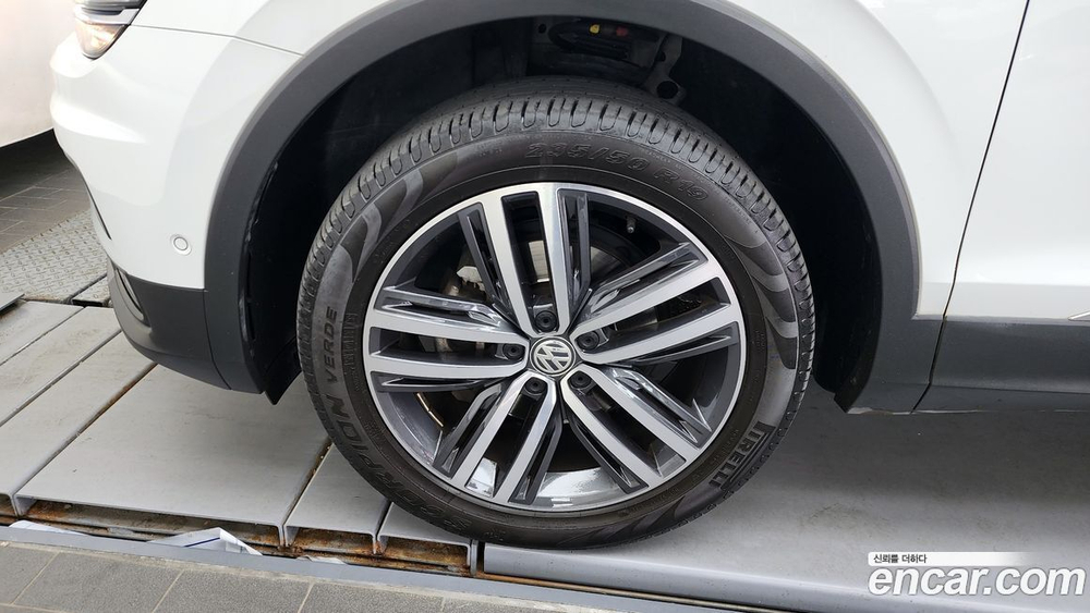 Volkswagen Tiguan Allspace 2.0 TDI Prestige (01.2021)