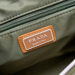 Сумка-мессенджер Prada