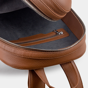 Рюкзак Debussy petit из кожи теленка, цвета карамель