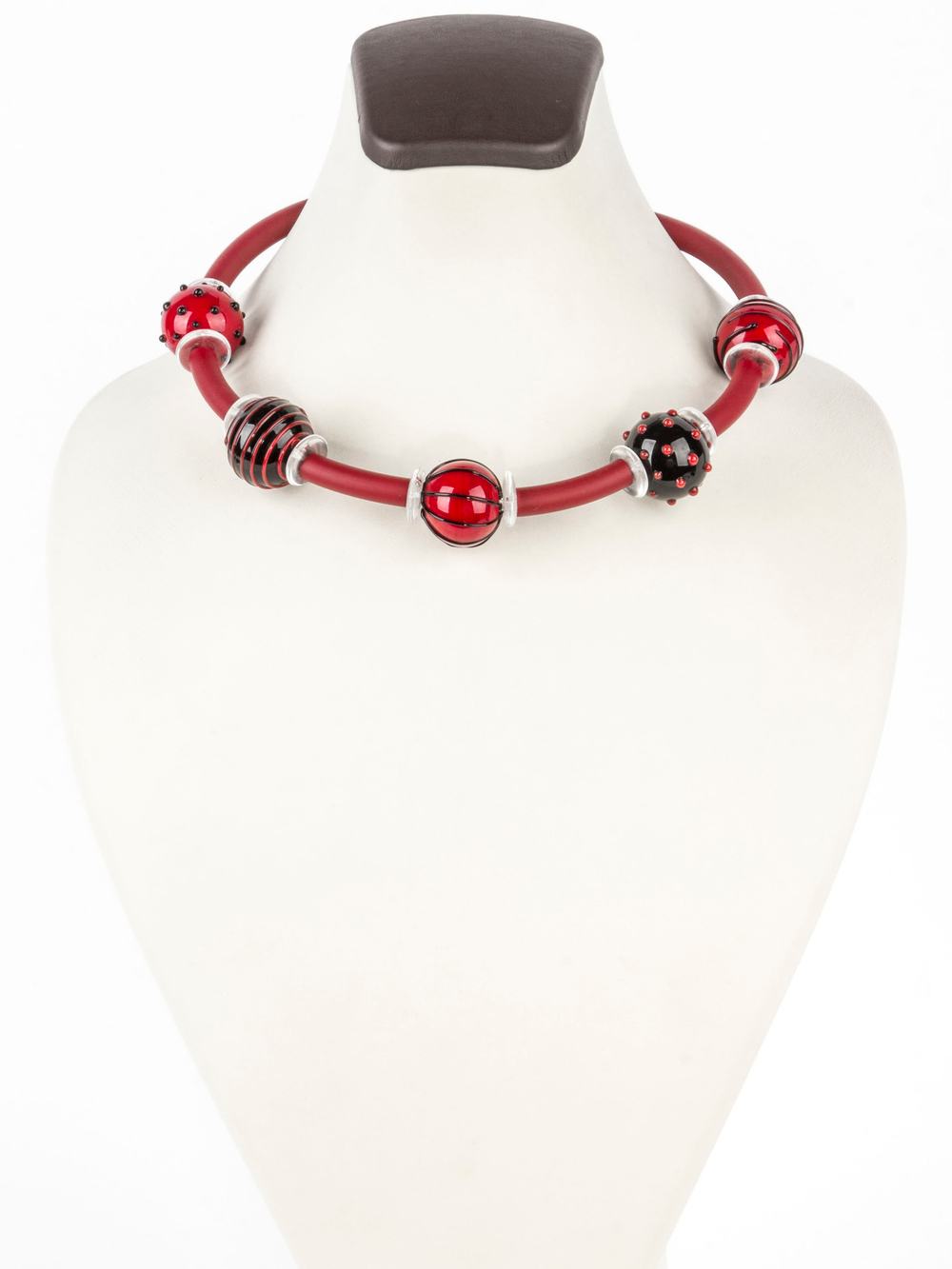 Колье Anita Gio