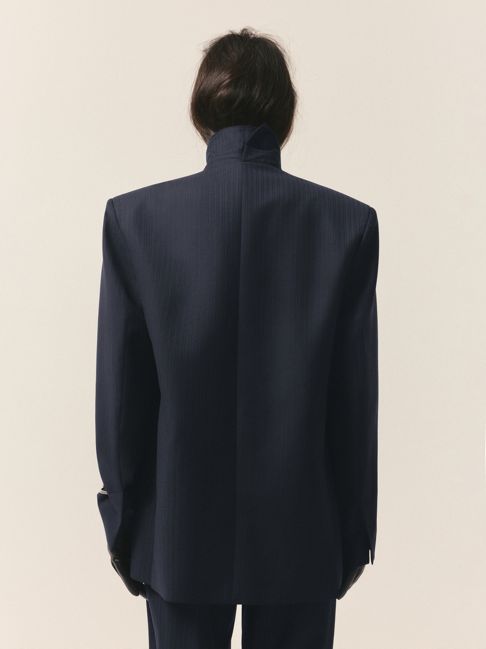 Пиджак из шерсти в тонкую полоску