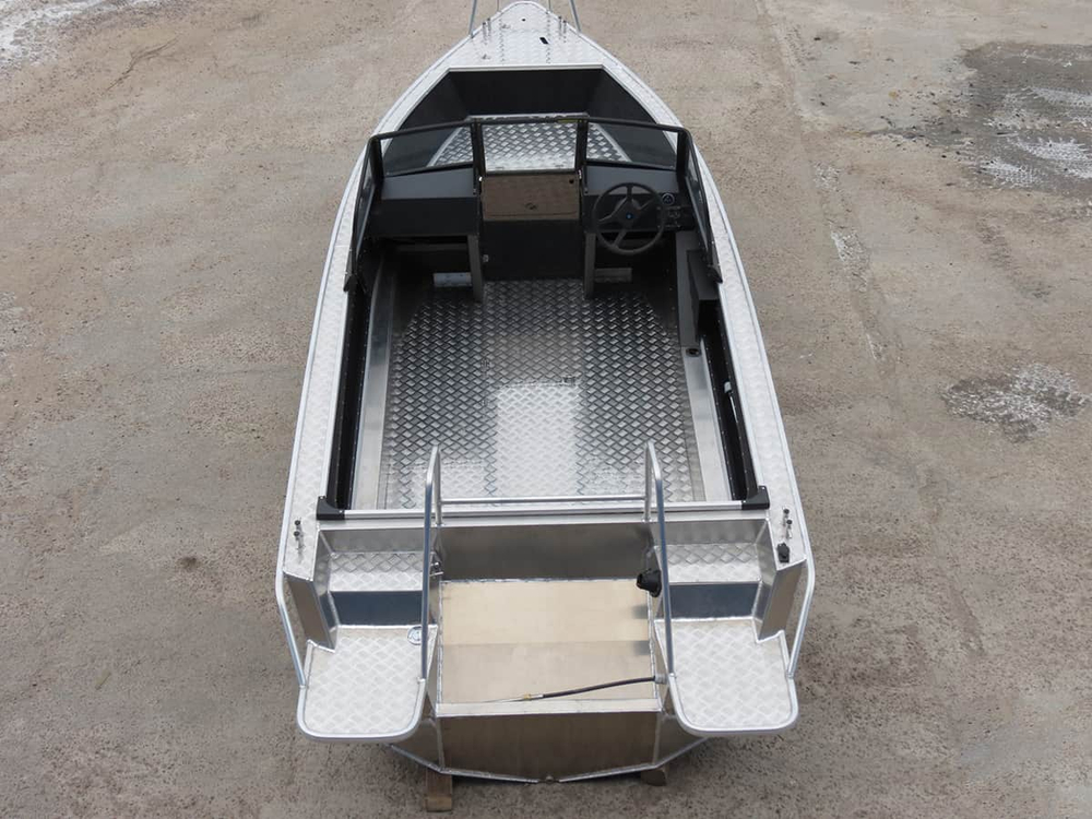 Катер-лодка алюминиевая WELLBOAT 53 Fish