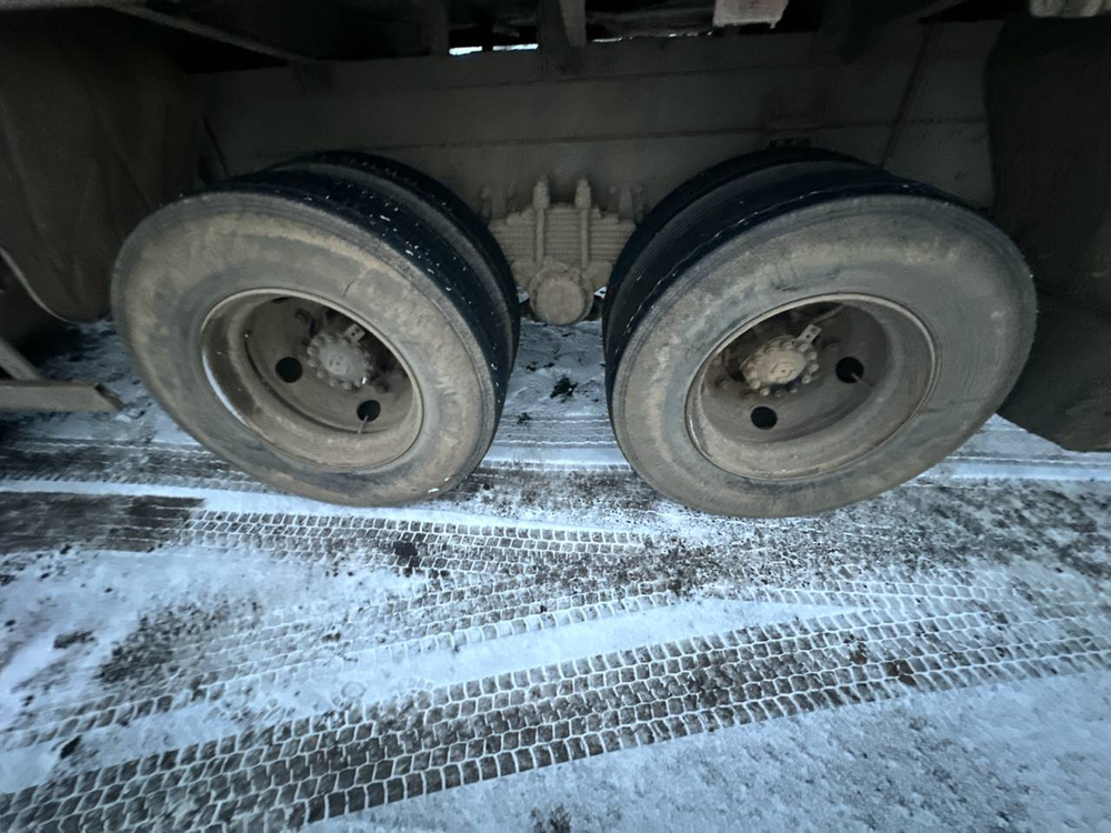 КамАЗ 65115 6x4 Бортовой с КМУ 732450 (Дизельный, 11,7 л, 301 л.с., МТ)