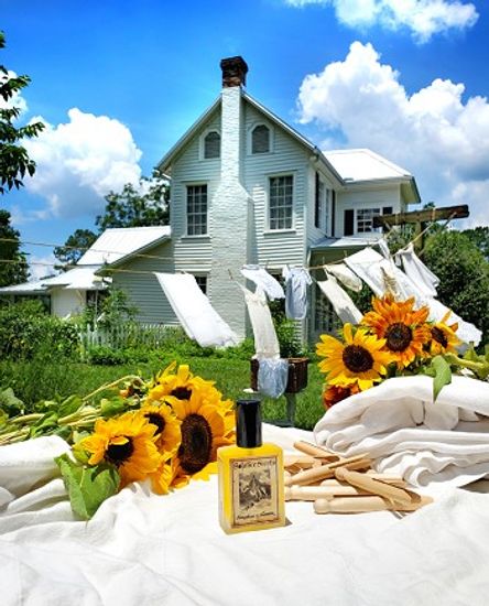 Solstice Scents Farmhouse in summer