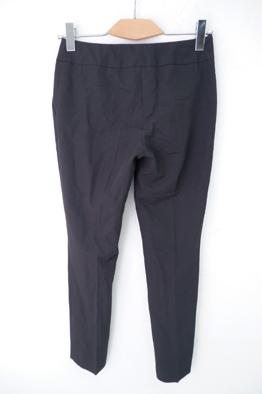 Брюки  классического кроя 42 размер