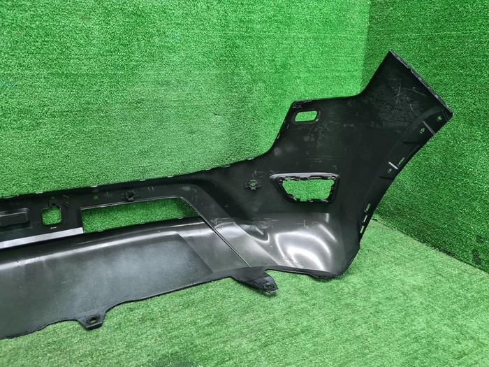 Бампер передний Toyota Land Cruiser 300 (21-нв)