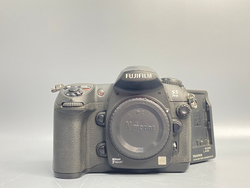 FujiFilm FinePix S5 Pro