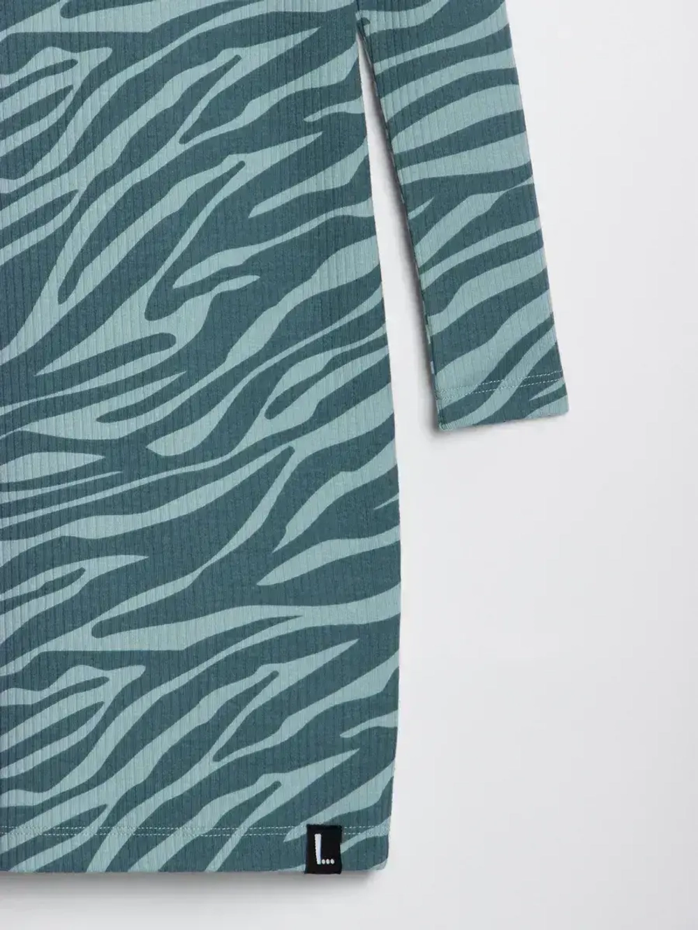 Платье для девочки обтягивающее на осень