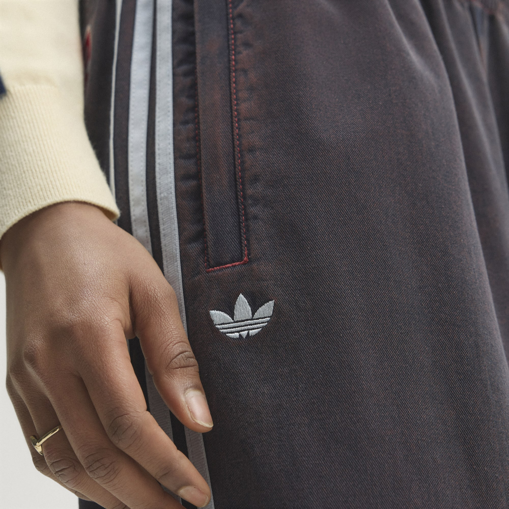 ADIDAS X COCA-COLA Спортивные брюки из денима, красный