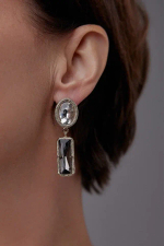 Серьги пусеты прозрачные и графитовые кристаллы в золотой рамке