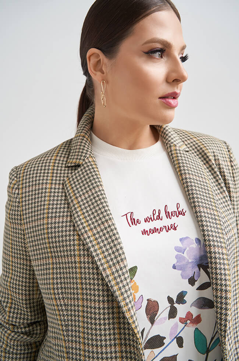 1808 Жакет женский (пепельно-бежевый клетка 2)