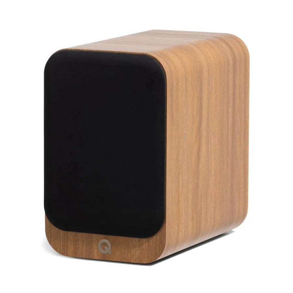 Полочная акустика Q-Acoustics Q 3030c (QA3336) Claro Walnut