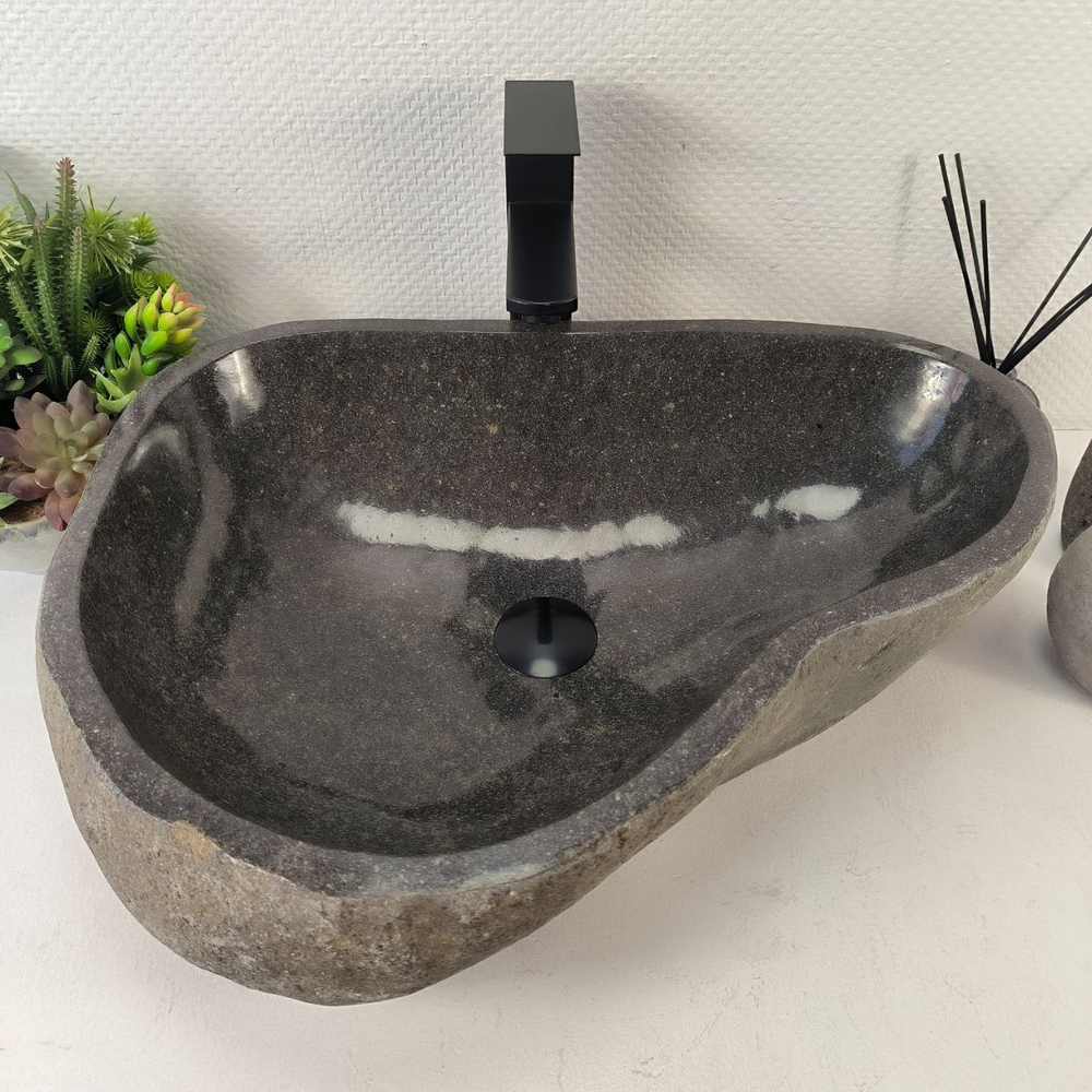 Раковина из речного камня RS-65468 57*43*15 0857