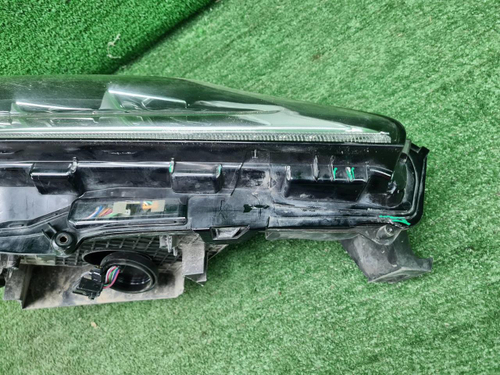 Фара правая Lexus LX 3 (2015-2023) Full LED