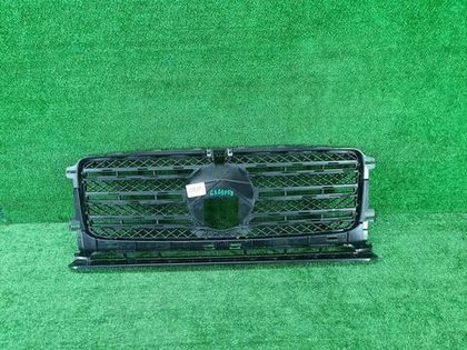 Решетка радиатора Mercedes G W463 (2018-н.в.)