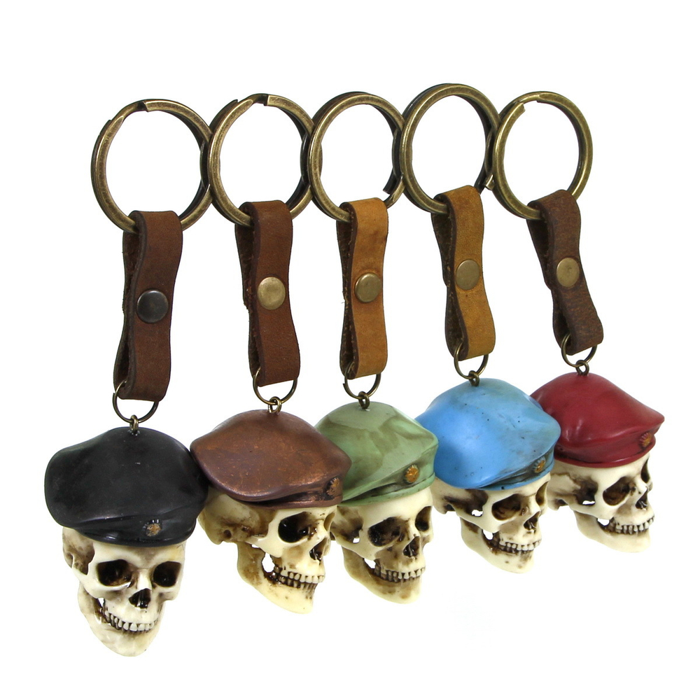 Брелок Череп в берете (107)