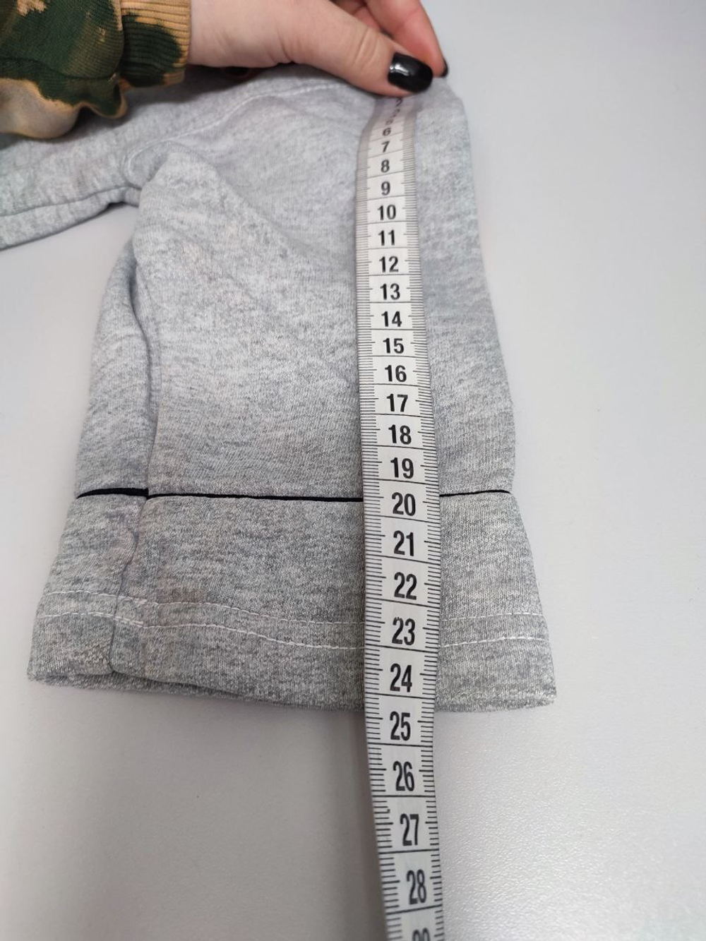 Толстовка H&M практичная на 2 года