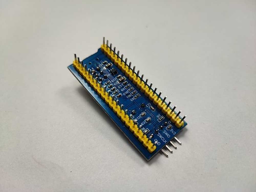 Отладочная плата на STM32F103C8T6