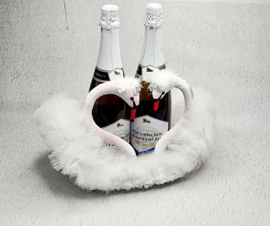 Декор для двух бутылок свадебного шампанского Жених и Невеста