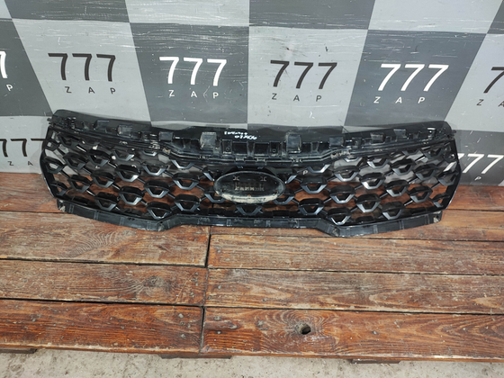 Решетка радиатора Kia Sorento 4 Оригинал целая 86351P2100