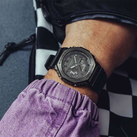 Мужские часы Casio G-Shock GM-2100BB-1A