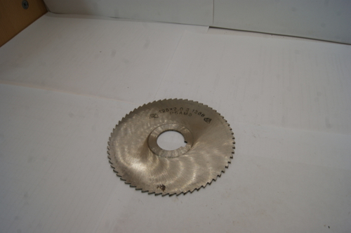 Фреза отрезная дисковая по металлу 125х2х27мм. z=64 Р6АМ5 СССР со шпонкой