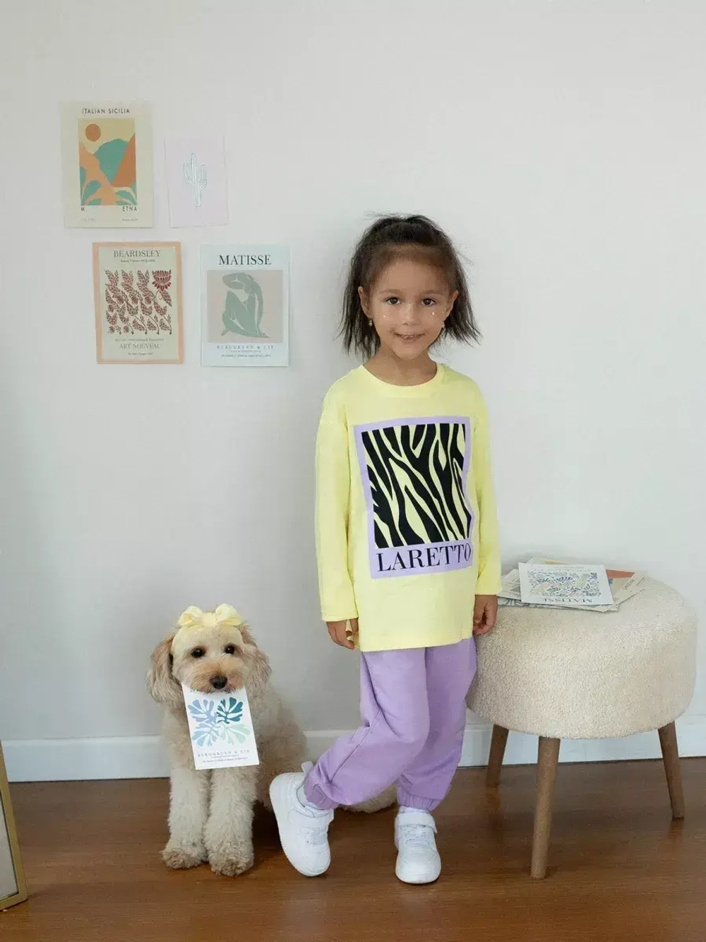 Спортивный костюм для девочки в школу