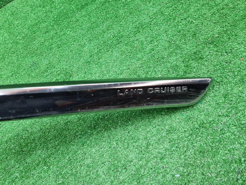 Накладка двери задняя Land Cruiser 200 (2015-2021)