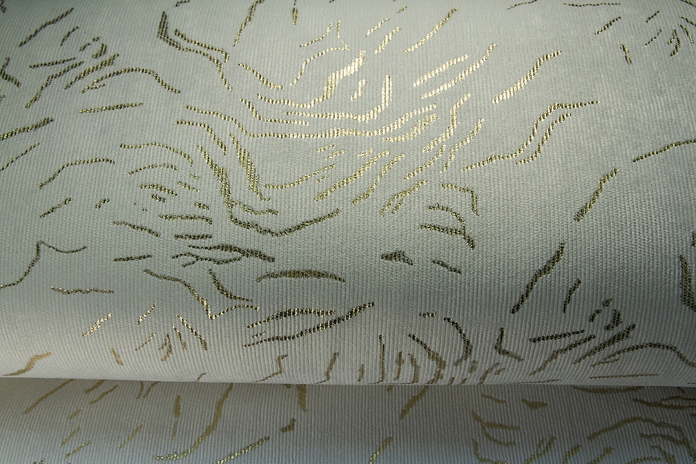 Ткань Вельвет белый с золотым тиснением арт. 104046