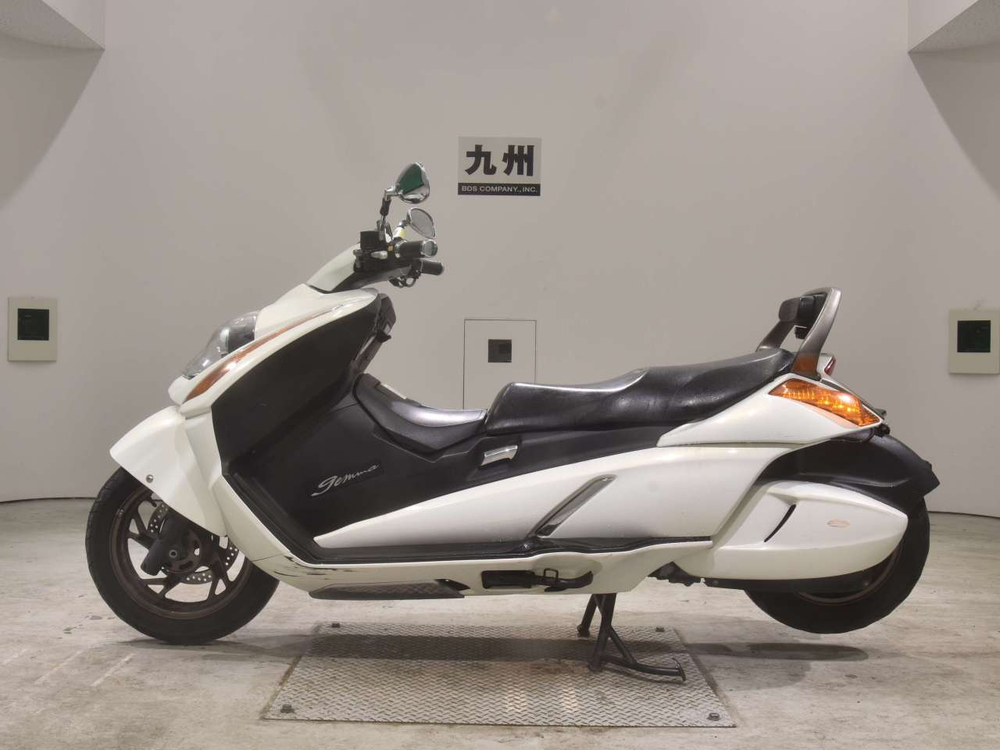 Suzuki Gemma 250 041236