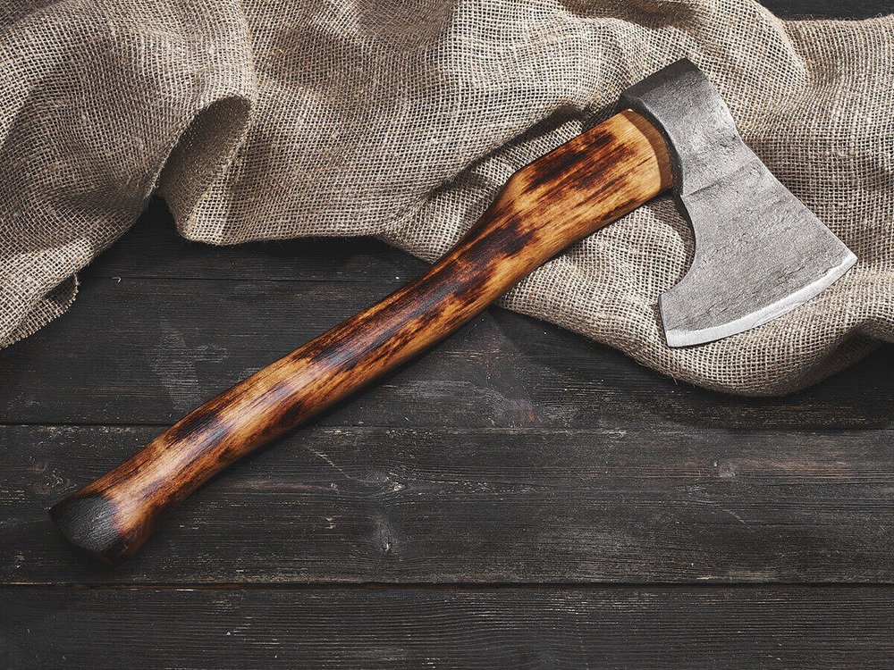 Топор "Дорожный", рукоять комель берёзы (обжиг)