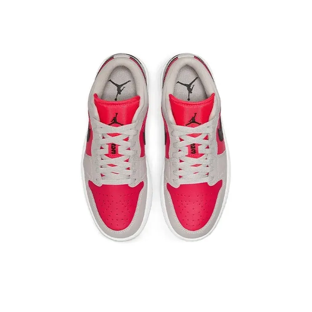 Женские кроссовки Air Jordan 1 Low 'Light Iron Ore Siren Red' DC0774-060