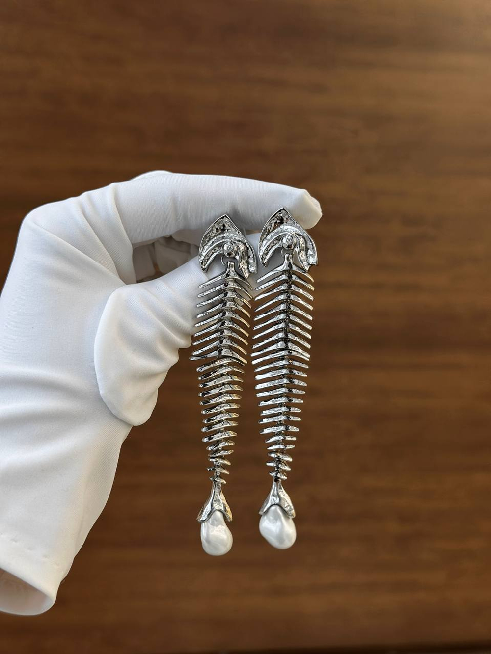 Серьги Schiaparelli