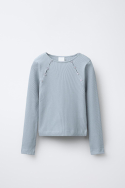 ZARA ФУТБОЛКА В РУБЧИК С ПУГОВИЦАМИ И ВЫРЕЗОМ, СЕРО-СИНИЙ