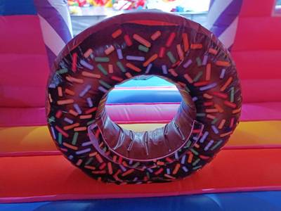 Коммерческий надувной батут "Машина сладостей"