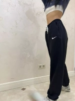 Спортивные штаны на резинке джоггеры Найк