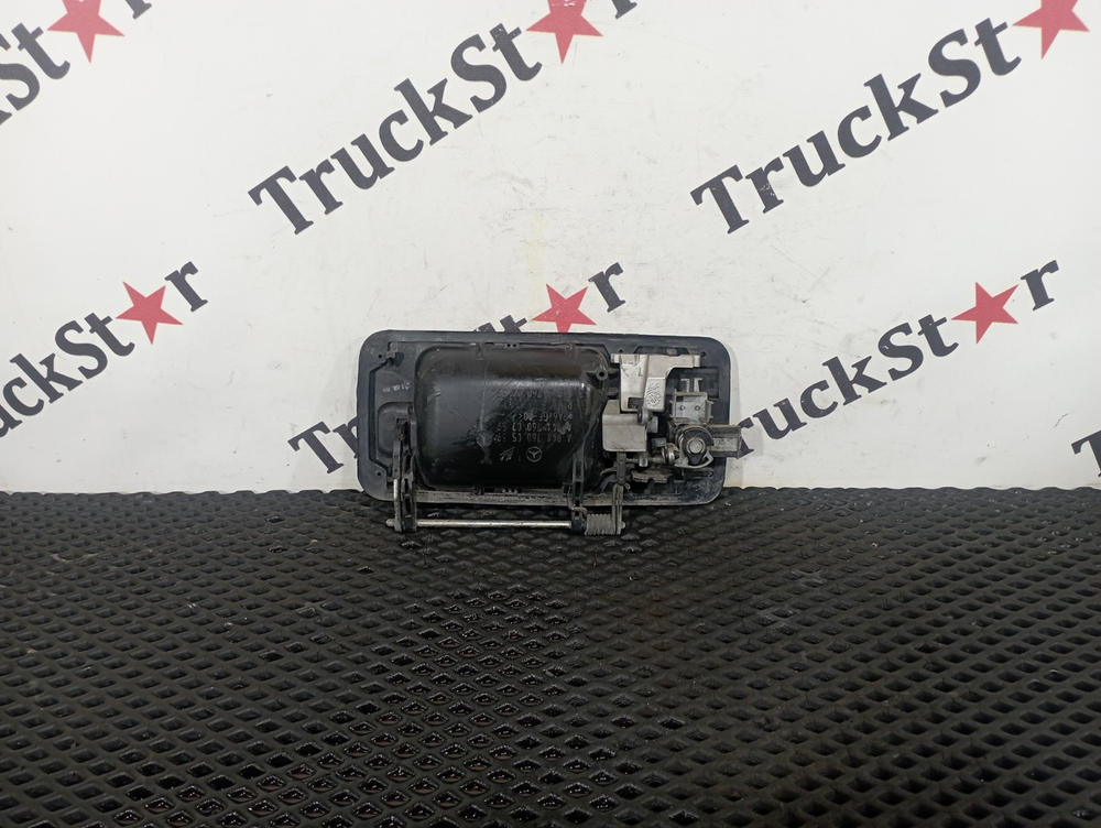 Ручка двери наружная правая