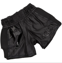 Шорты Muay Thai Venum Giant  черные