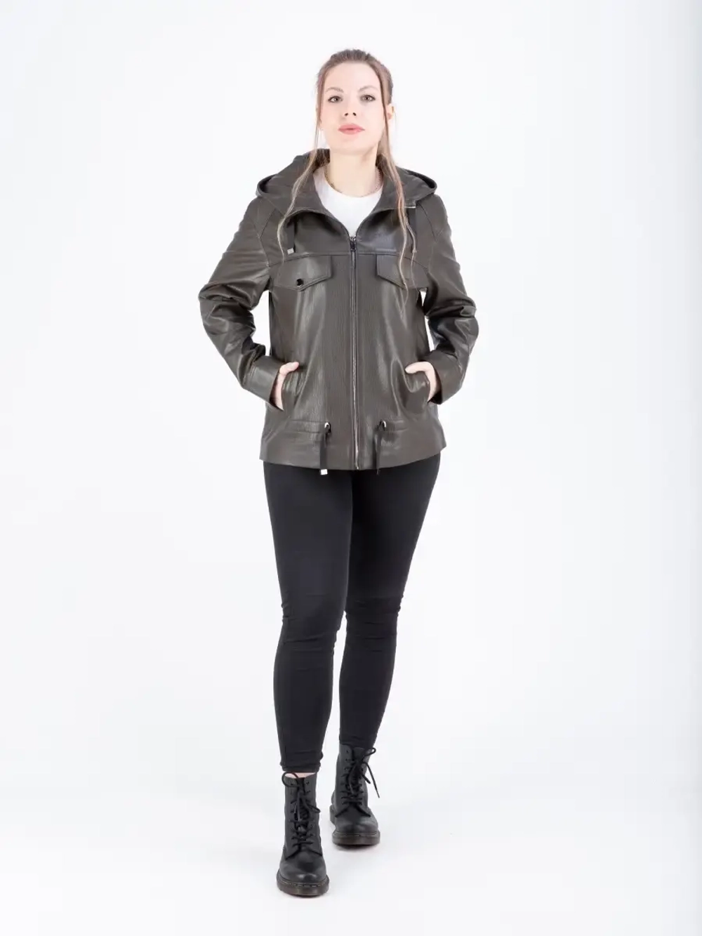 Куртка женская  кожаная большие  размеры