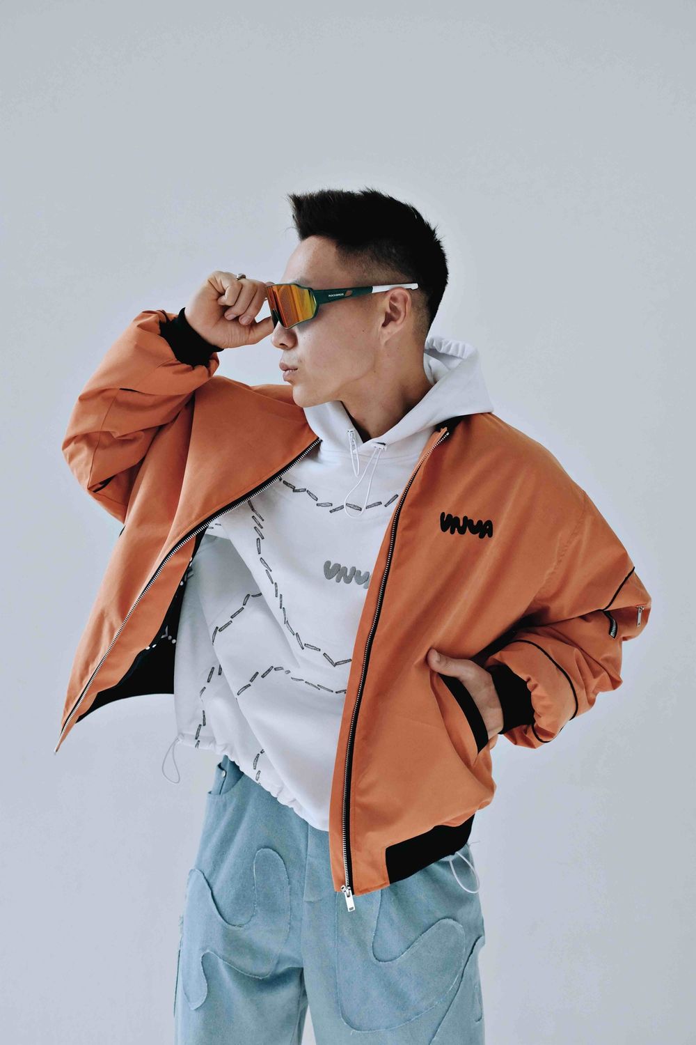 Бомбер VNVA оранжевый