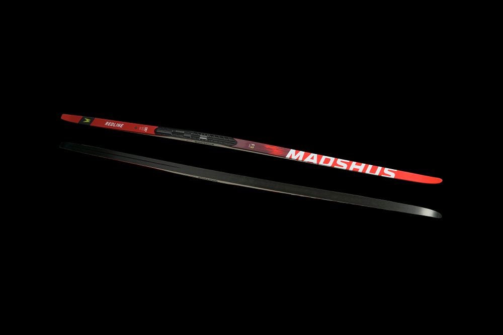 Профессиональные лыжи Madshus Redline Skate F3 (2025/2026) для конькового хода с базовой структурой