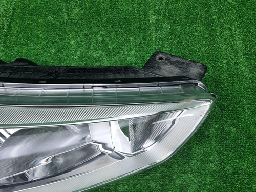 Фара правая Hyundai Creta 1 (2016-2021) галоген