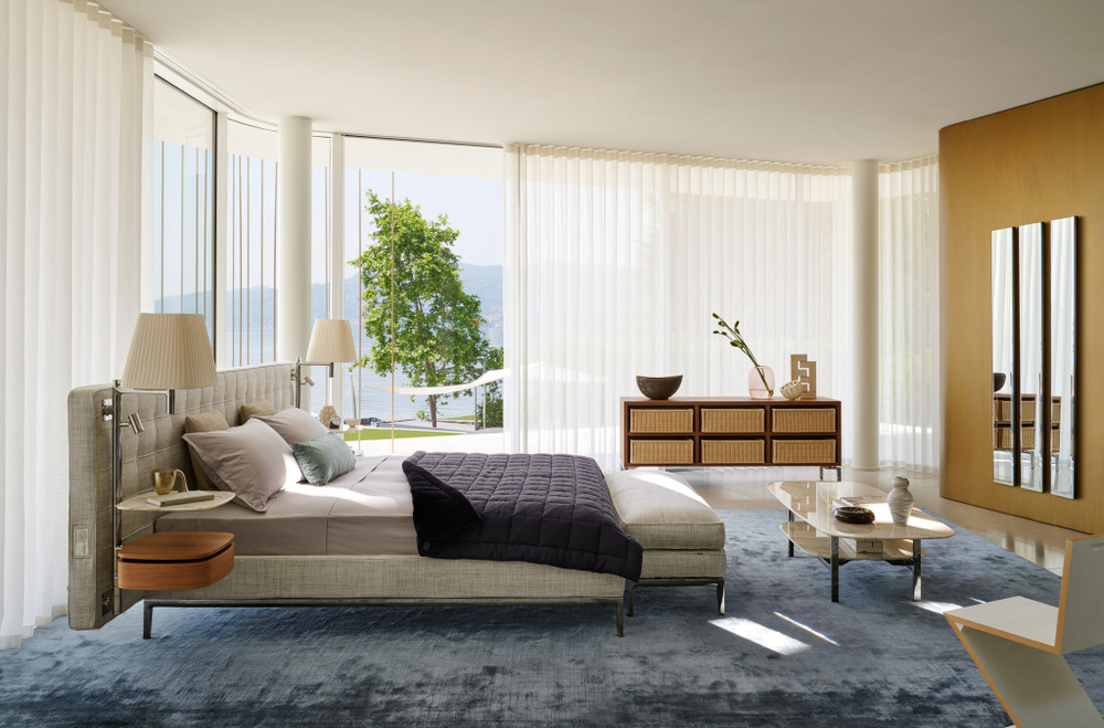 Столик Cassina VOLAGE EX-S COFFEE TABLE