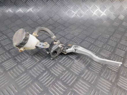 Цилиндр переднего тормоза Kawasaki ZZR 400 98 (не сток) 053029