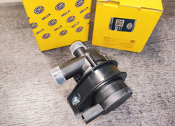 HELLA насос водяной дополнительный VAG GEN 2