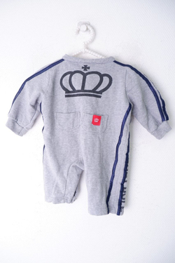 Комбинезон удобный на 3 года