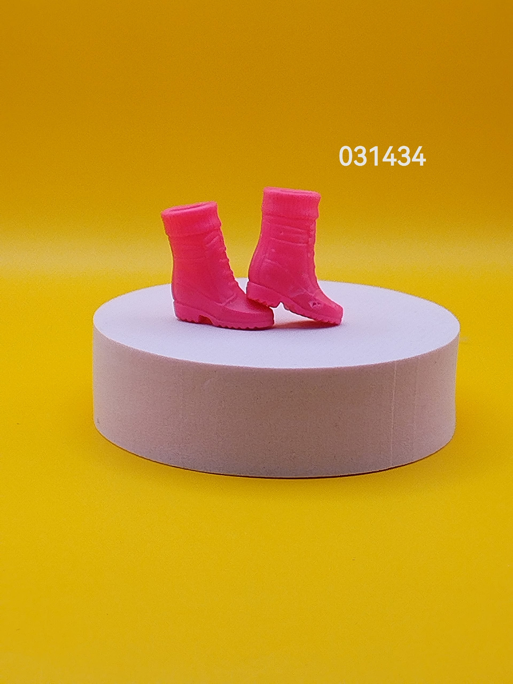 Обувь для куклы Барби 031434